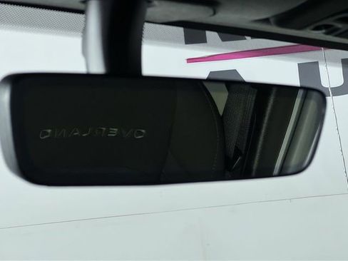 Used 2023 Jeep Gladiator Overland image 33