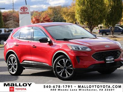 Used 2022 Ford Escape SE w/ SE Sport Appearance Package