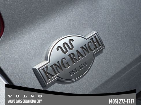 Used 2022 Ford Explorer King Ranch w/ Premium Technology Package image 10