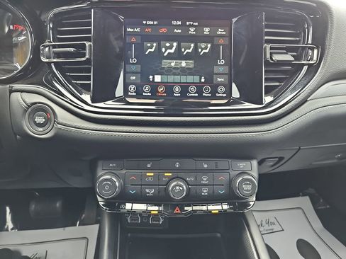 Used 2022 Dodge Durango GT image 29