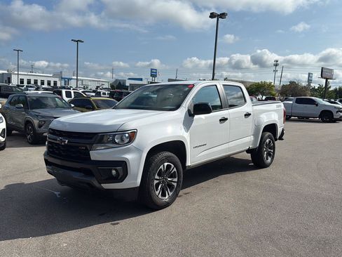 Used 2021 Chevrolet Colorado Z71 AWD/4WD image 7