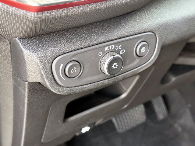 Certified 2021 Chevrolet TrailBlazer RS w/ Sun and Liftgate Package FWD image 21