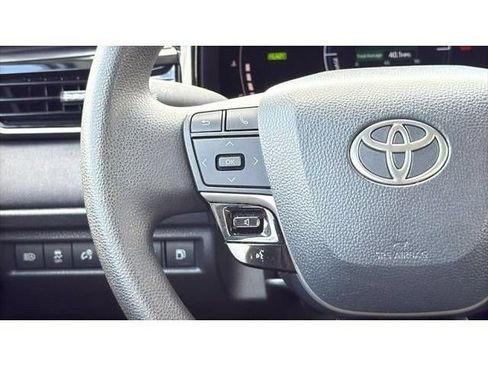 Used 2025 Toyota Camry LE FWD image 22