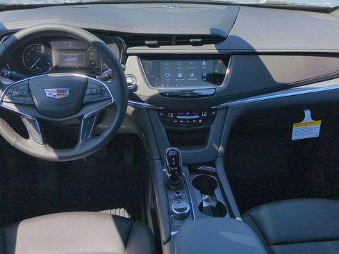 New 2026 Cadillac XT5 Luxury AWD/4WD image 12