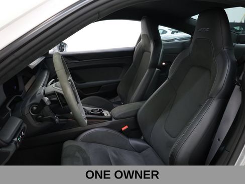 Used 2025 Porsche 911 Carrera GTS RWD image 8