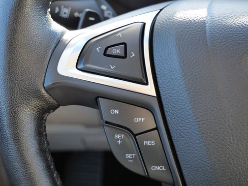 Used 2019 Ford Edge Titanium w/ Cold Weather Package image 33