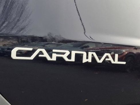 New 2026 Kia Carnival image 11