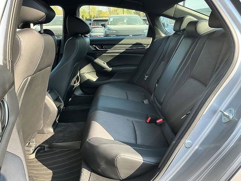 Used 2022 Honda Accord Sport image 23