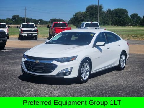 Used 2024 Chevrolet Malibu LT FWD image 3