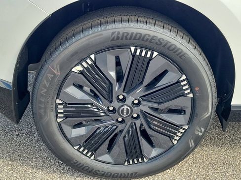New 2026 Nissan Murano Platinum w/ Cargo Package AWD/4WD image 3