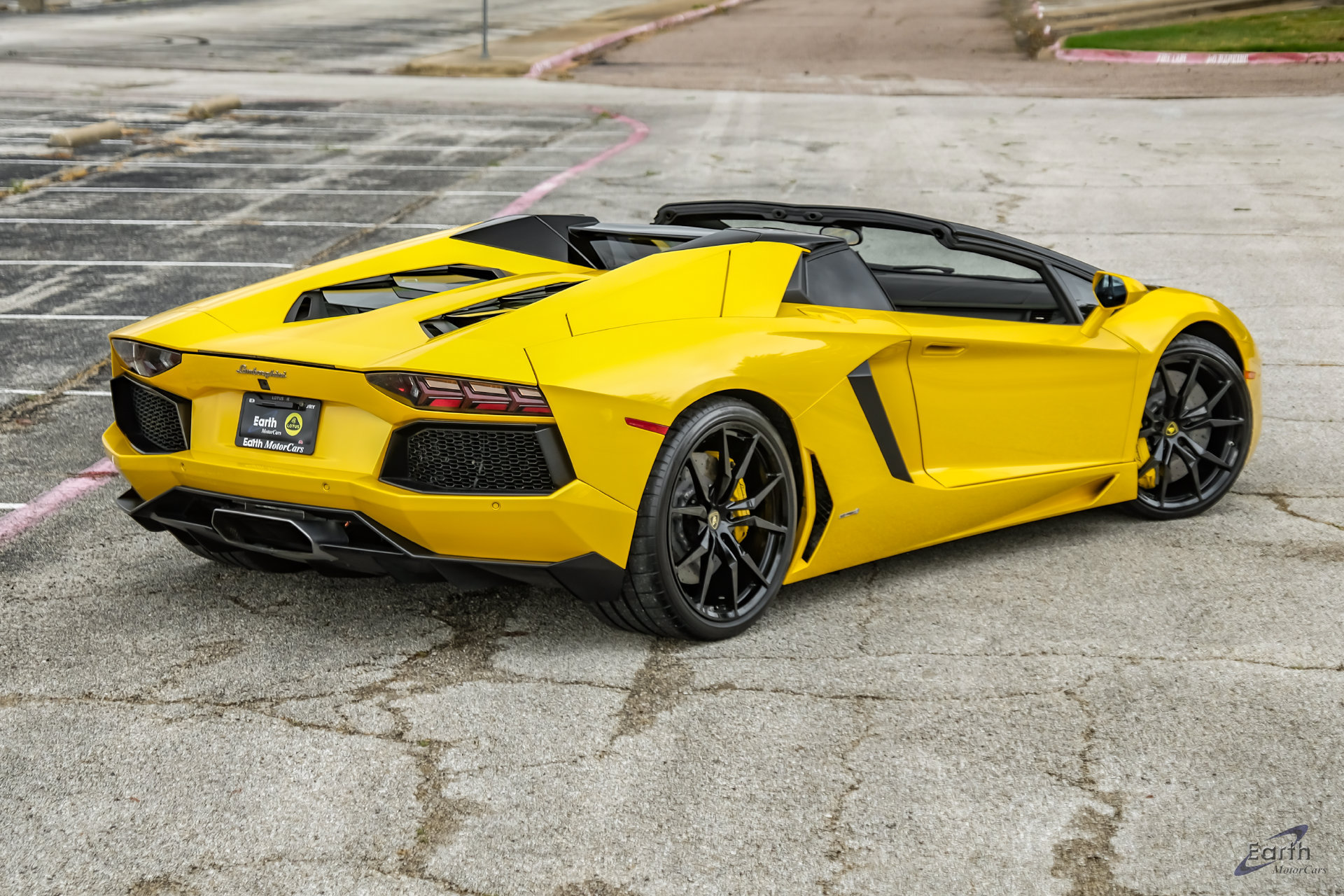 Used 2014 Lamborghini Aventador LP 700-4 AWD/4WD image 25