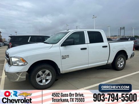 Used 2022 RAM 1500 Tradesman w/ Popular Equipment Group AWD/4WD image 1