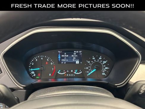 Used 2022 Ford Escape SE w/ Convenience Package FWD image 24