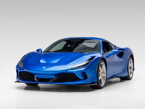 Certified 2021 Ferrari F8 Tributo RWD image 2