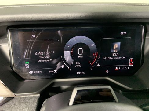 Used 2026 GMC Acadia Denali w/ Super Cruise Package image 10