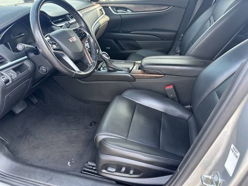 Used 2018 Cadillac XTS Luxury FWD image 9