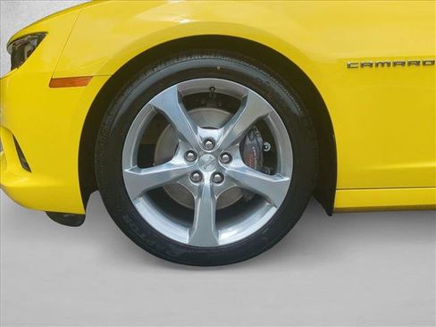 Used 2014 Chevrolet Camaro SS w/ RS Package RWD image 25