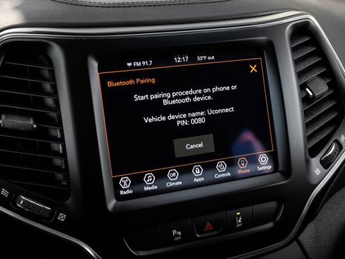 Used 2021 Jeep Cherokee Latitude Lux w/ Comfort/Convenience Group image 40