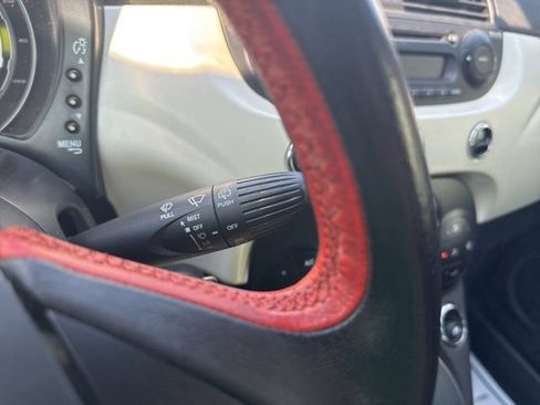 Used 2015 FIAT 500 e w/ Esport Package image 15