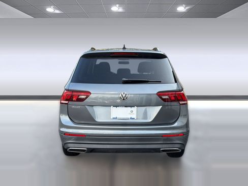 Used 2021 Volkswagen Tiguan S FWD image 10