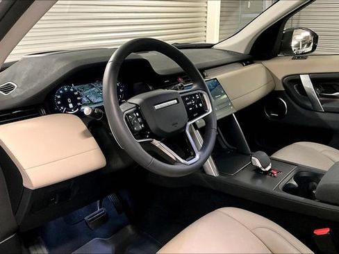 Certified 2025 Land Rover Discovery Sport S image 24