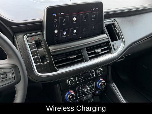 Used 2022 GMC Yukon AT4 image 20