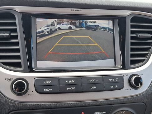 Used 2021 Hyundai Accent SEL FWD image 18