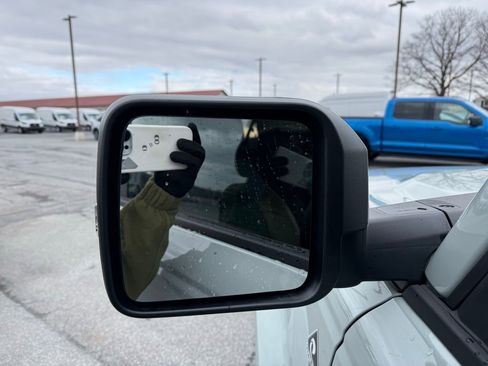 Used 2024 Ford Bronco Outer Banks image 13