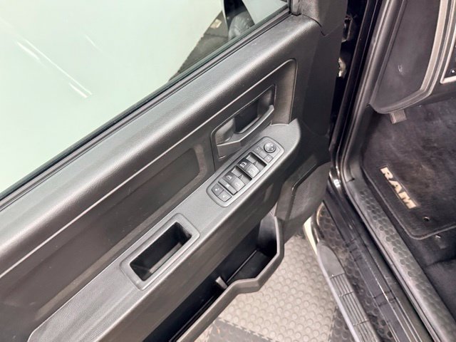 Used 2019 RAM 1500 Express w/ Express Value Package AWD/4WD image 15