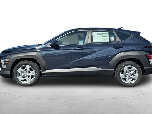 New 2027 Hyundai Kona SE FWD image 3