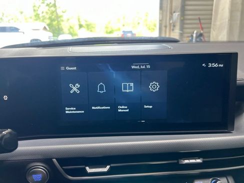 Used 2025 Hyundai Sonata SEL FWD image 34
