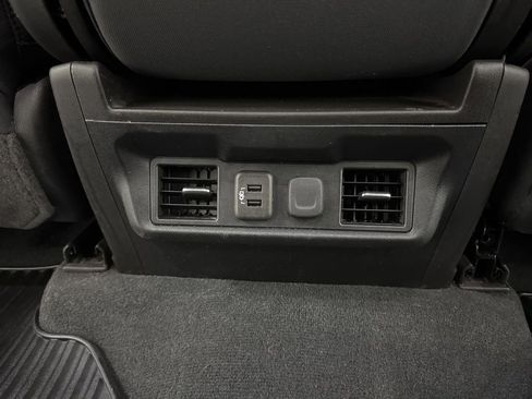 Used 2020 Chevrolet Silverado 1500 LT w/ Texas Edition RWD image 33