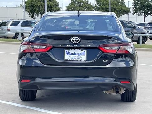 Used 2024 Toyota Camry LE FWD image 5