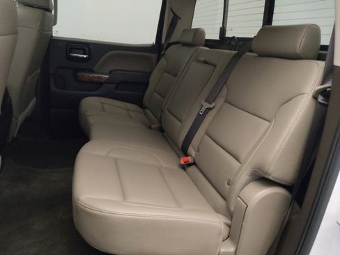 Used 2017 GMC Sierra 1500 SLT w/ SLT Premium Package image 18