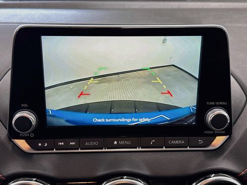Used 2025 Nissan Sentra SR FWD image 22