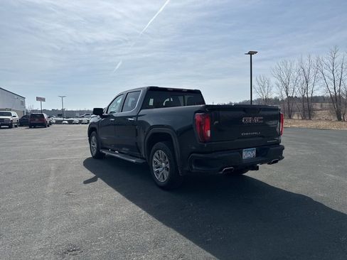 Used 2022 GMC Sierra 1500 Denali w/ Driver Alert Package II image 5