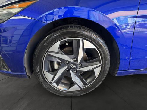 Certified 2023 Hyundai Elantra Limited w/ Cargo Package image 14