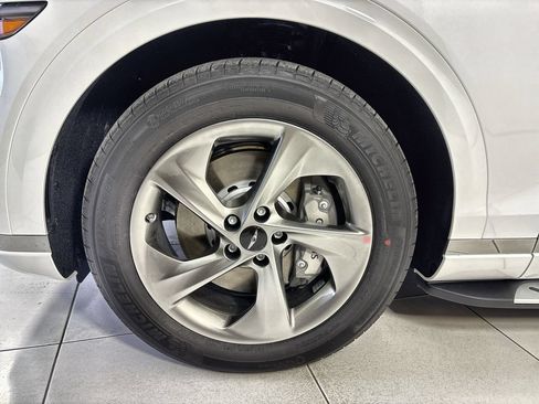 New 2026 Genesis GV70 2.5T Select AWD/4WD image 19