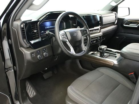 Used 2023 Chevrolet Silverado 1500 RST w/ All Star Edition Plus AWD/4WD image 25