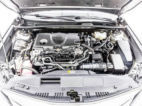 Used 2022 Toyota Camry LE FWD image 40