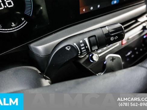 Used 2024 Hyundai Sonata SEL FWD image 28