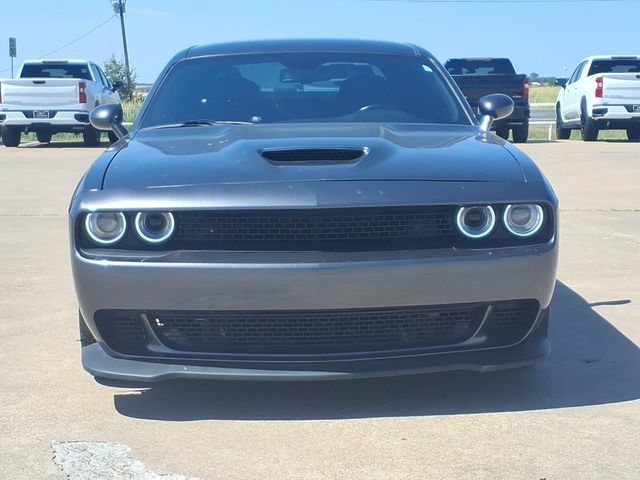 Used 2022 Dodge Challenger R/T RWD image 2