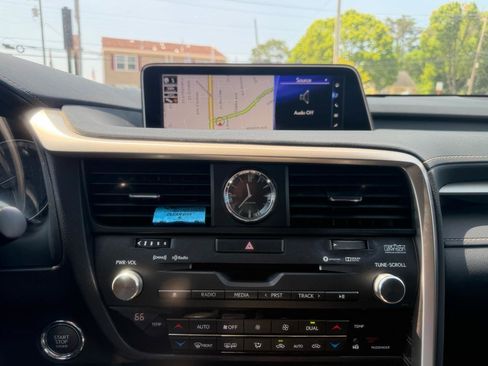 Used 2018 Lexus RX 350 AWD w/ Luxury Package image 16