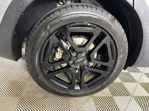 Used 2023 Kia Telluride EX X-Line AWD/4WD image 37