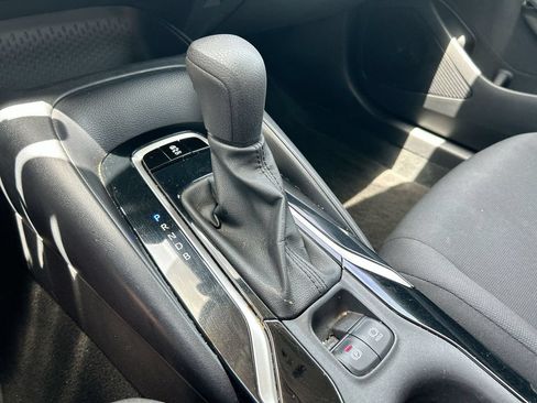 Certified 2022 Toyota Corolla LE FWD image 24