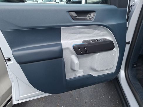 Used 2026 Ford Maverick XLT FWD image 13
