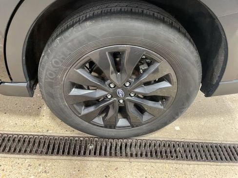 Used 2025 Subaru Outback Onyx Edition image 33