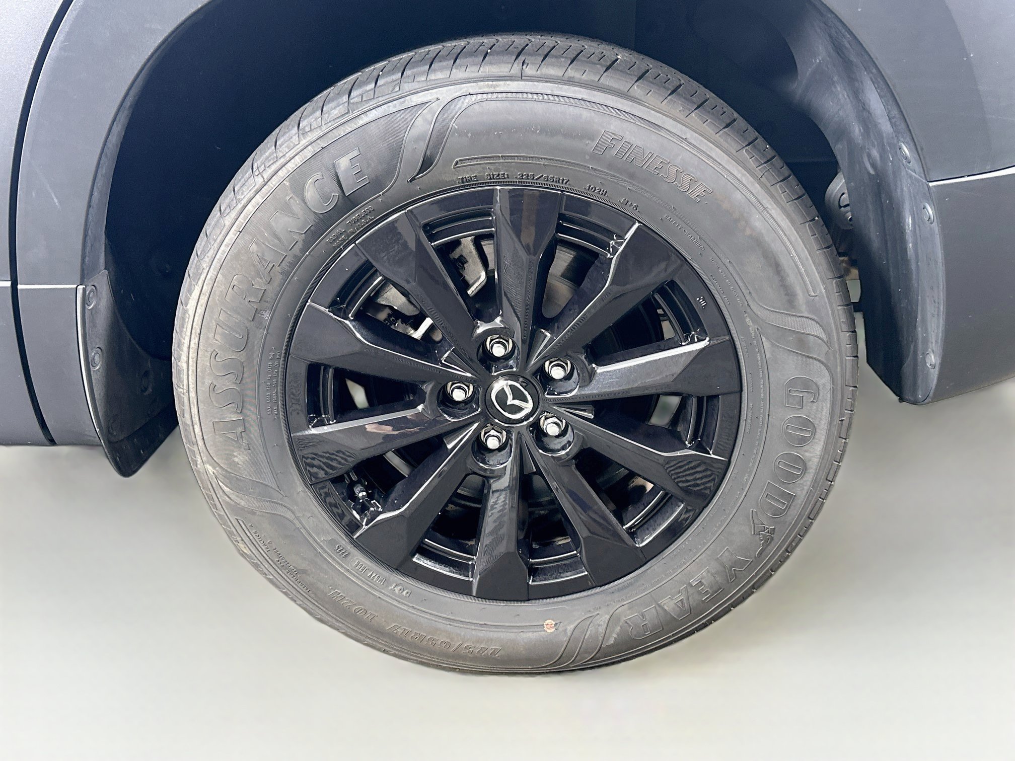 Used 2025 MAZDA CX-50 AWD 2.5 Hybrid w/ Premium Pkg image 11