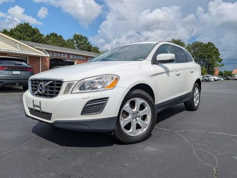 Used 2013 Volvo XC60 3.2 Premier AWD/4WD image 1