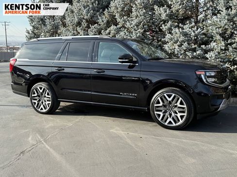 Used 2025 Ford Expedition Max Platinum w/ Platinum Ultimate Package image 12